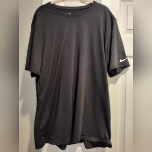 Men's Nike tee dri fit XL